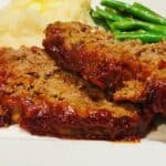 Ninja Foodi recipe, Ninja Foodi meatloaf, Ninja Foodi mashed potatoes, Ninja Foodi dinner, dinner, beef, Ninja Foodi one pot meal, Instant Pot Meatloaf and Mashed Potatoes, instant pot, meatloaf, instant pot meatloaf, meatloaf recipe, the tasty travelers, the best instant pot meatloaf