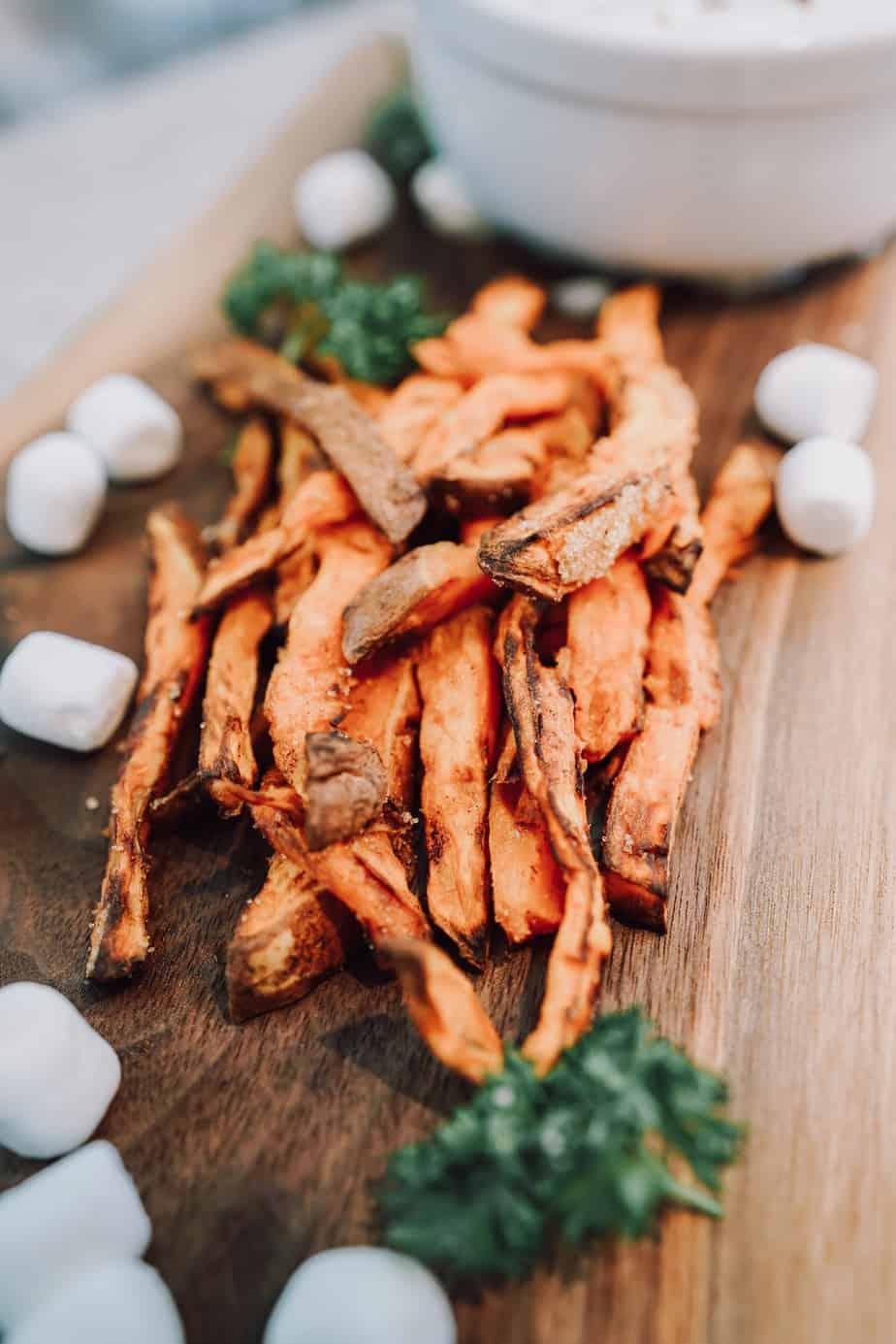 Ninja Foodi sweet potato fries, instant pot sweet potato fries, sweet potato fries, air fryer sweet potato fries, Ninja Foodi sweet potato, Ninja Foodi potato, sweet potato, side dish, potato, marshmallow, instant pot sweet potato, instant pot potato, Ninja Foodi recipe, Ninja Foodi side dish, instant pot side dish