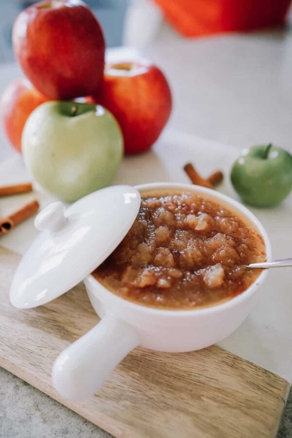 apple sauce, instant pot applesauce, Ninja Foodi applesauce, snack, side, apples, instant pot apple, Ninja Foodi apple, fruit, vegetarian, vegan