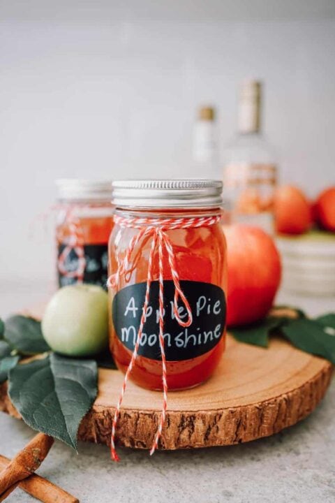 apple, apples, apple pie, apple pie moonshine, moonshine, alcohol, drink, martini, instant pot, Ninja Foodi, beverage, cocktails, vodka, ever clear