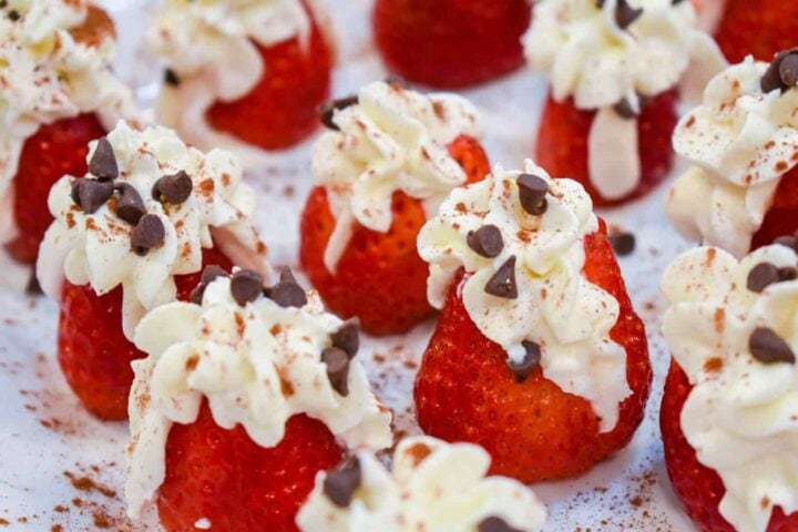 strawberries filled with cannoli cream